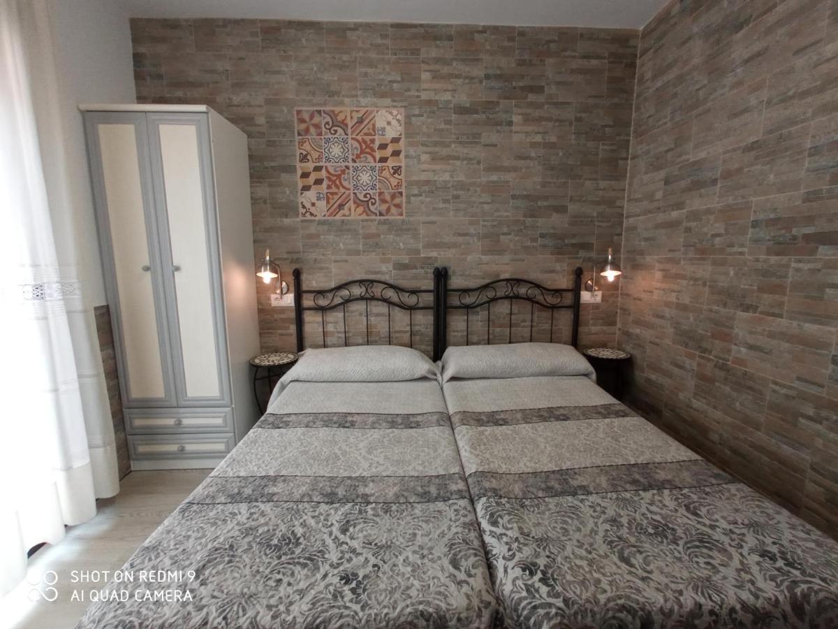 Apartamentos La Casona De Ezcaray Con Terrazas Y Patios Individuales Exterior photo